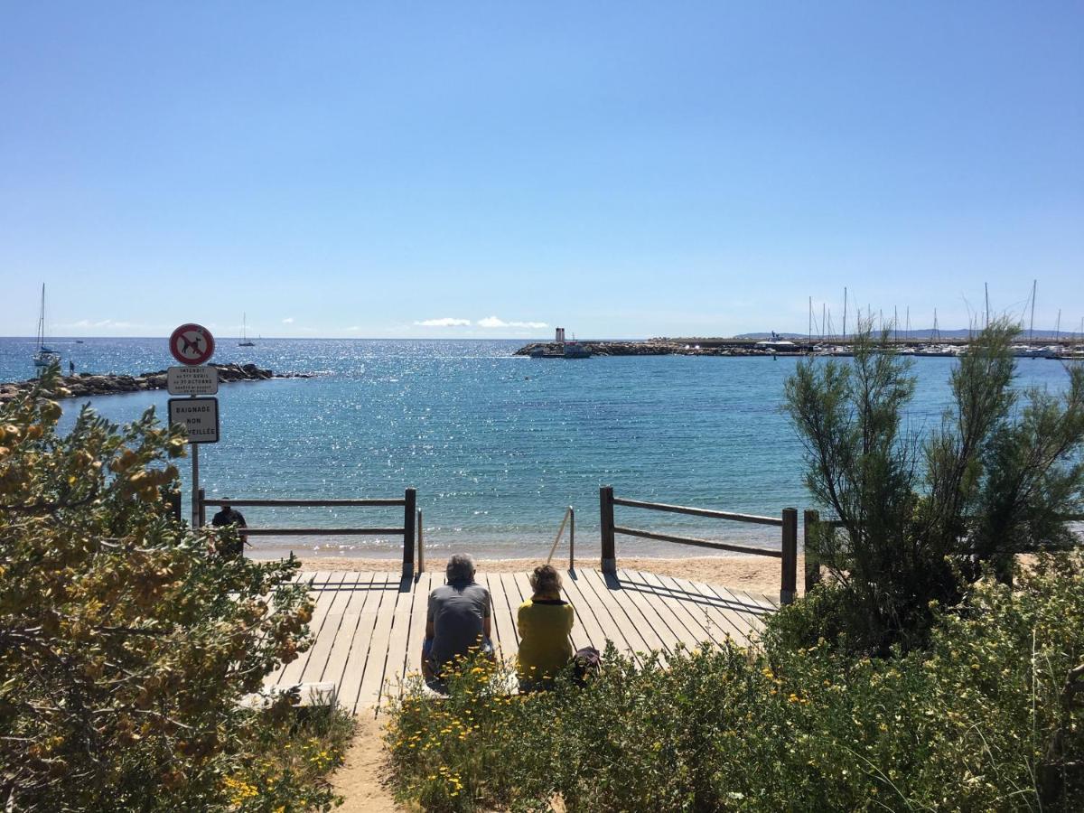 Mazet De La Mer 54M2 Lavandou 100M Plage Avec Piscine Ле-Лаванду Екстер'єр фото