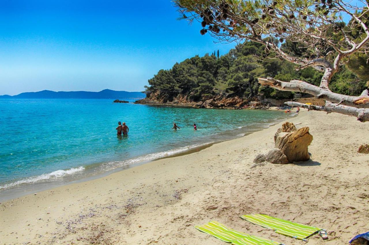 Mazet De La Mer 54M2 Lavandou 100M Plage Avec Piscine Ле-Лаванду Екстер'єр фото